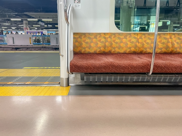 キックボードの電車持ち込みは問題ないのか…