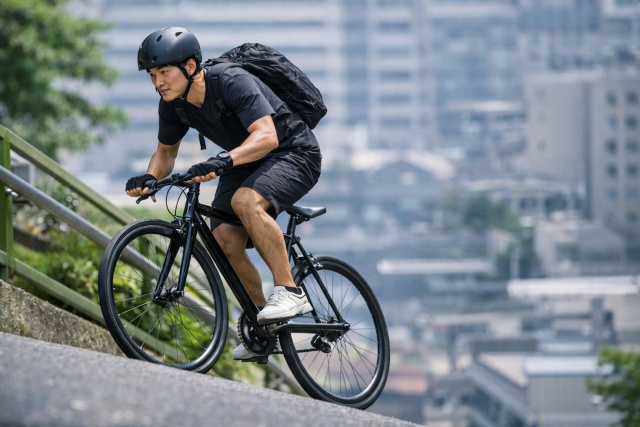 坂道がつらいと感じる固定ギアの物理的限界