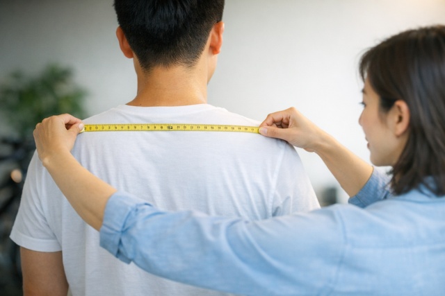 肩幅を基準にしたクロスバイクのハンドル幅の適正値