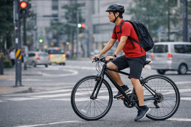 発進を楽にするペダルの位置と足の置き方のポイント